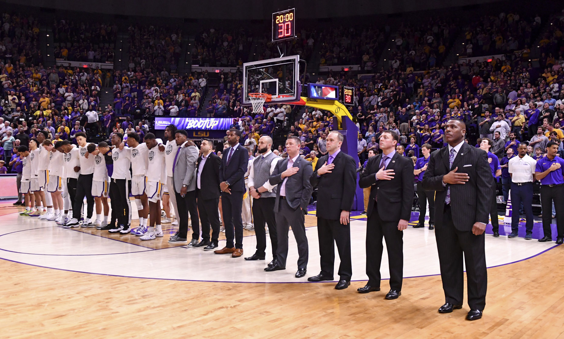 lsuvanderbiltbasketball.031019 HS 278.JPG
